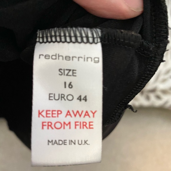 Cute side 16 black slit ruched sleeve pullover blouse - Picture 4 of 5